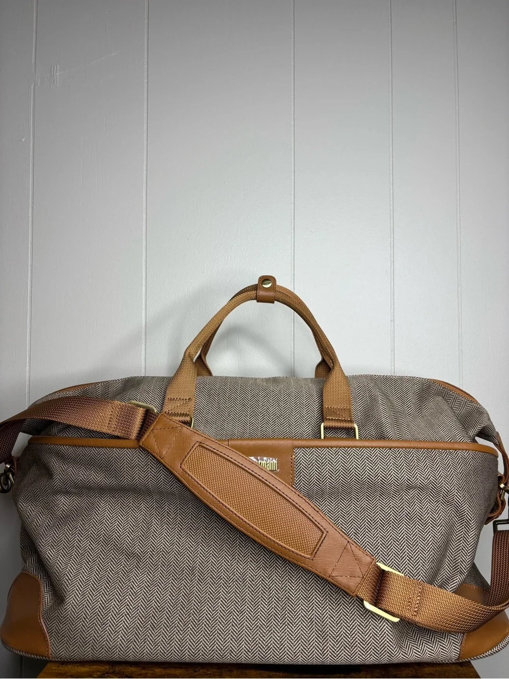 Hartmann Luxe II Collection Softside Weekender Duffel Bag Shoulder Strap